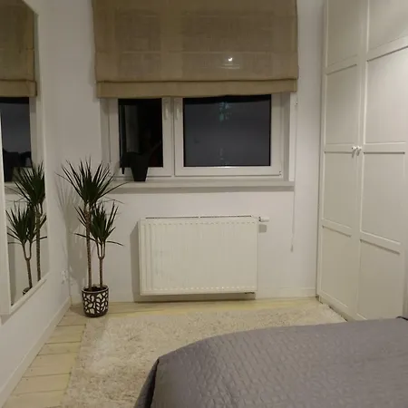Old Town Garbary Apartment *