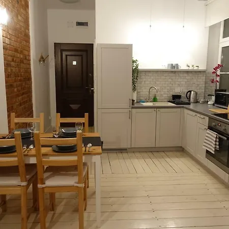 Old Town Garbary Apartment